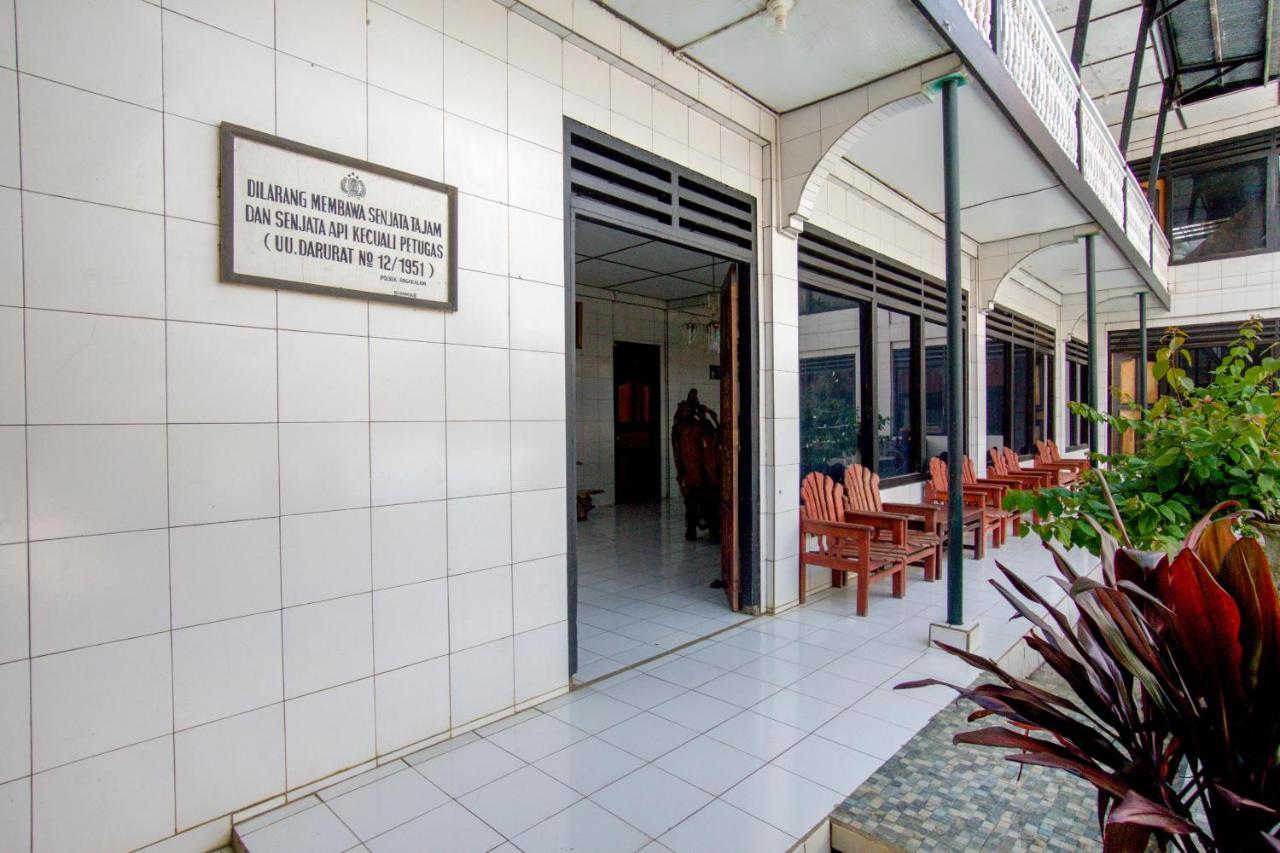 Oyo 2960 Wisma Bara Pagar Alam Pagaralam Buitenkant foto